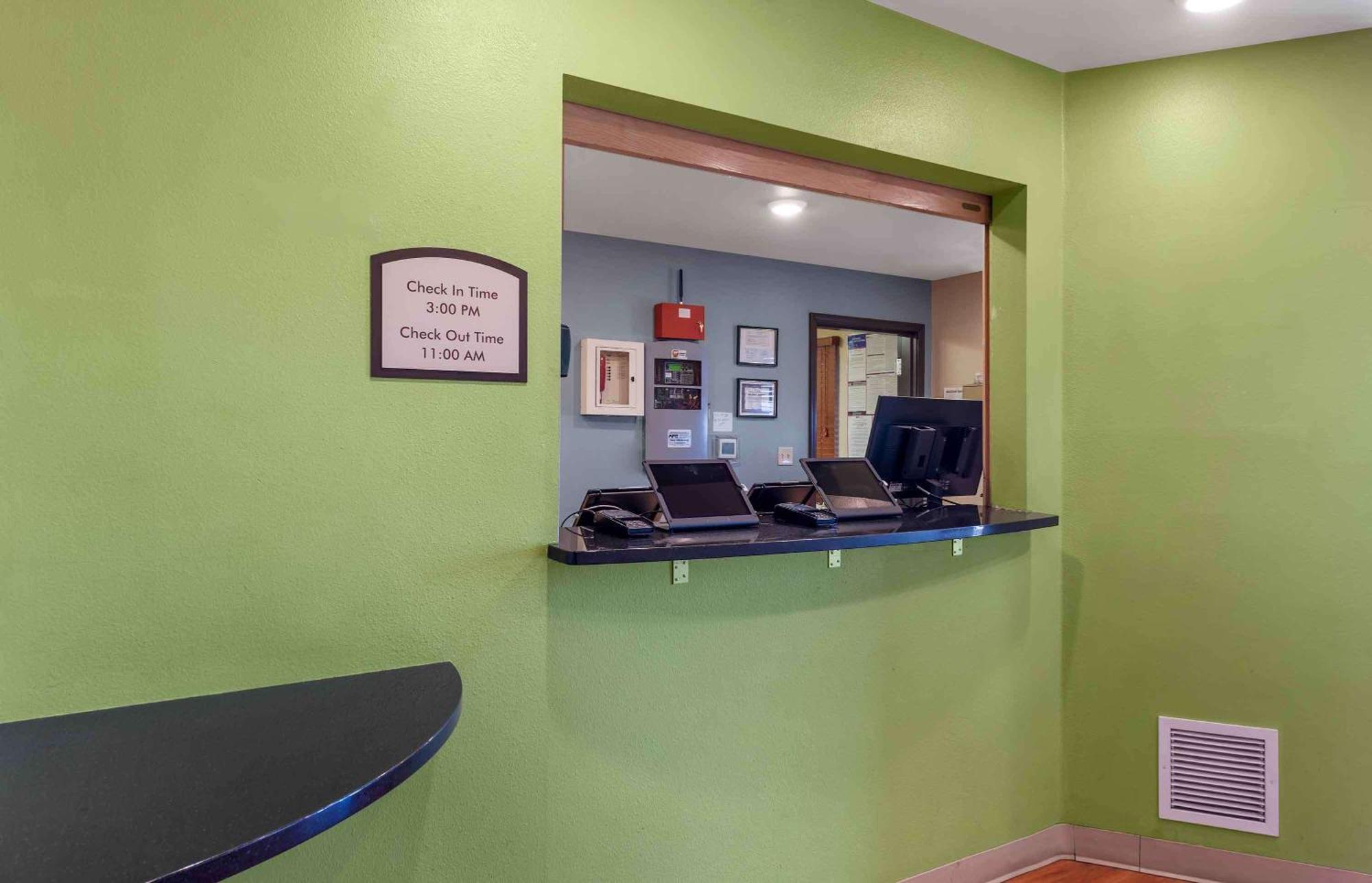 Extended Stay America Select Suites - Colorado Springs Exterior foto